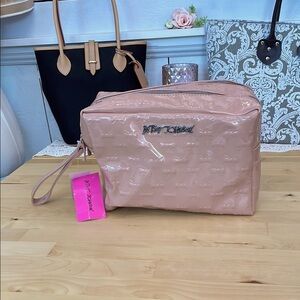 NWT Betsey Johnson Pink bow Christmas Gift Cosmetic Bag case glossy
